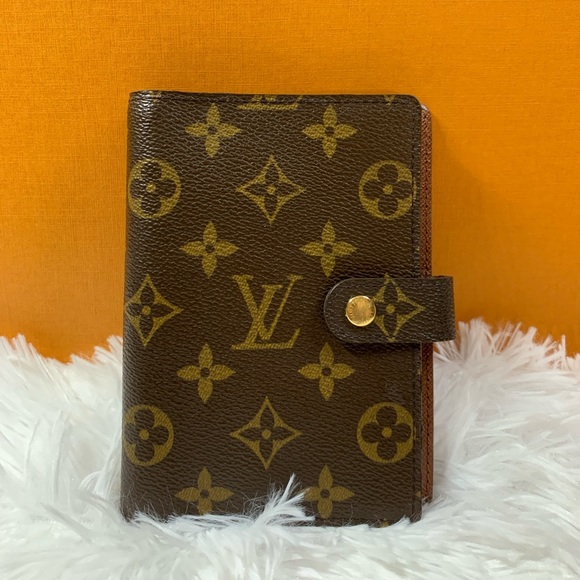 Louis Vuitton Accessories - Louis Vuitton PM Agenda Monogram
